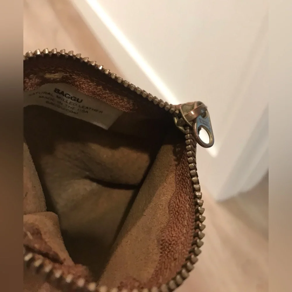 Baggu Brown Leather small  Pouch *Read* - Picture 10 of 11